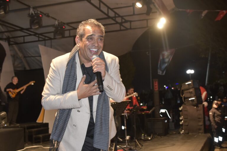 Cumhuriyet Coşkusu, Ege Konseriyle Final Yaptı